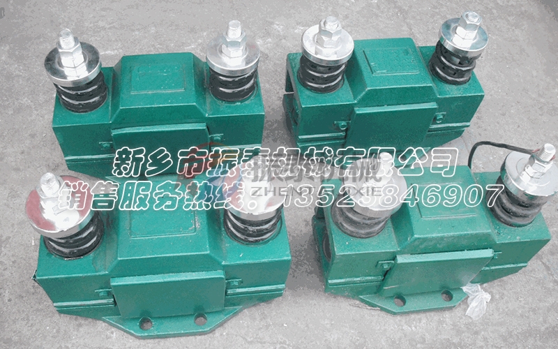 電磁倉壁振動(dòng)電機(jī)