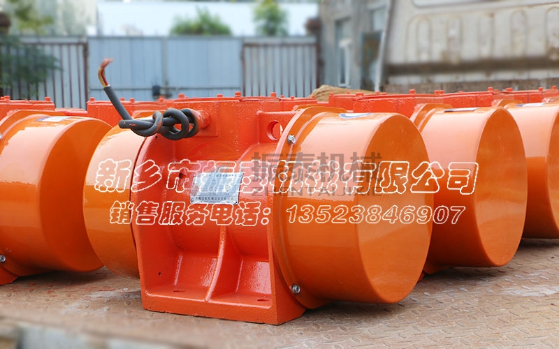 VB型系列振動(dòng)電機(jī) VB型系列振動(dòng)電機(jī)