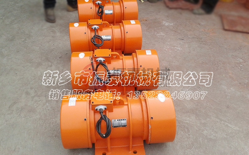 洛寧振動電機YZS-10-4型發貨嘍