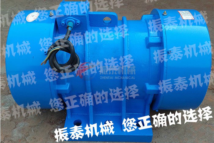 震動(dòng)電機(jī)XVM-A 1.5-2型7臺(tái)發(fā)貨現(xiàn)場