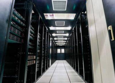 三才共濟(jì)，智創(chuàng)未來 從網(wǎng)絡(luò)信息技術(shù)開發(fā)到年入三百萬的創(chuàng)業(yè)傳奇